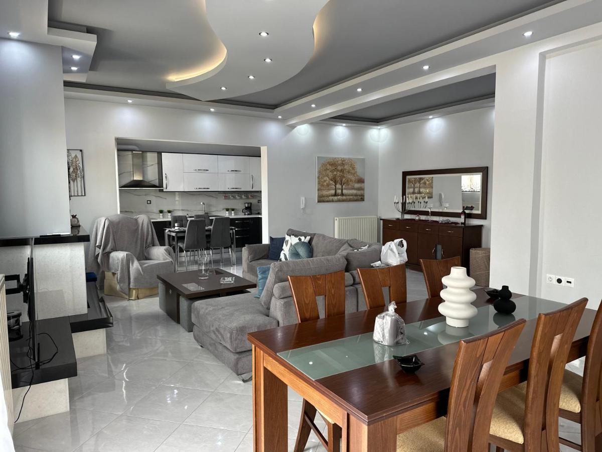 Luxury Apartment Amarynthos Exteriör bild