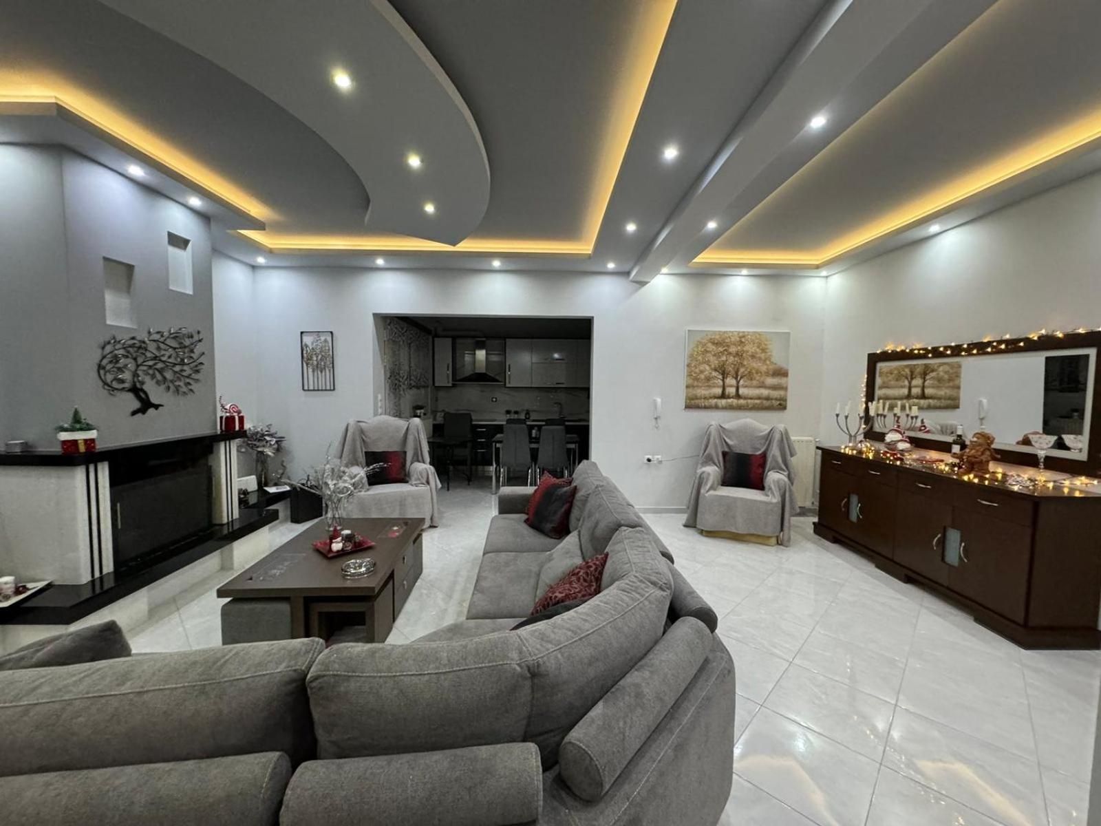 Luxury Apartment Amarynthos Exteriör bild