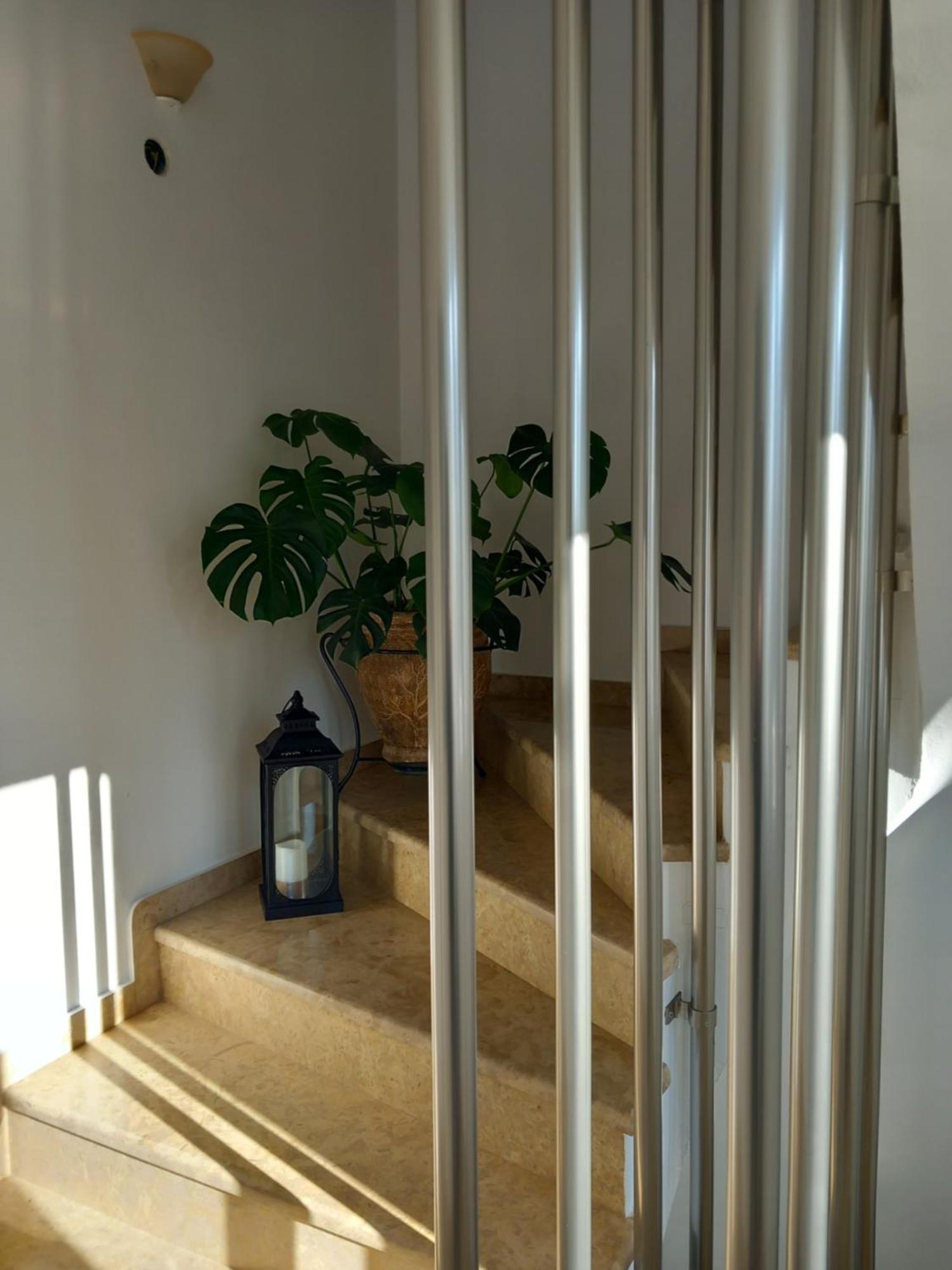 Luxury Apartment Amarynthos Exteriör bild